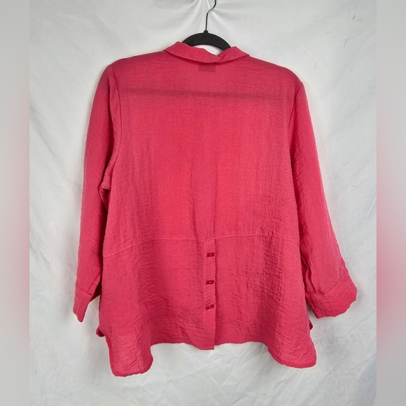 Habitat Clothes to Live In Minimalist Boxy Bottom Up Gauzy Pink Top sz Medium - Picture 4 of 6